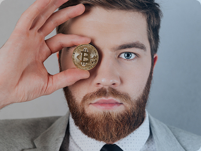 Julian Wolf – Chief Analyst bei Lunara Vondilex